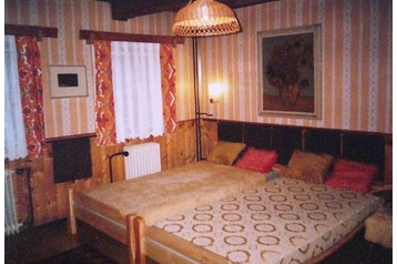 Cehia Chata Lipová - lázně, Interiorul